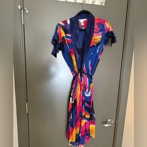 Diane Avon Furstenberg DVF Wrap Dress Size 4